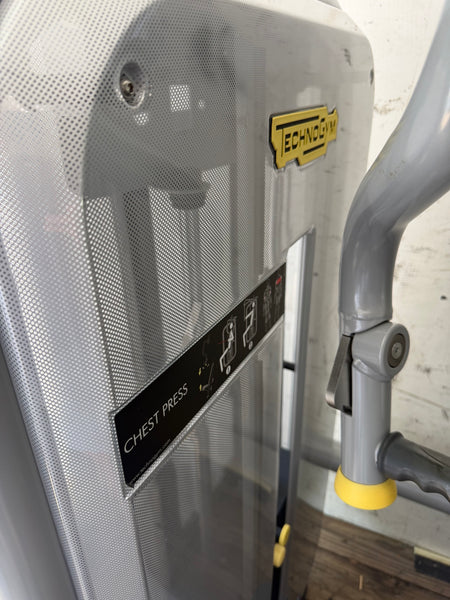 TechnoGym Element Chest