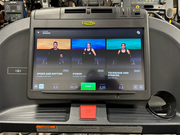 TechnoGym EXCITE 1000 Treadmill with LIVE Console