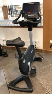 Life Fitness Discover Upright Cycle with SE3 Console, Refurbished Pre-Owned